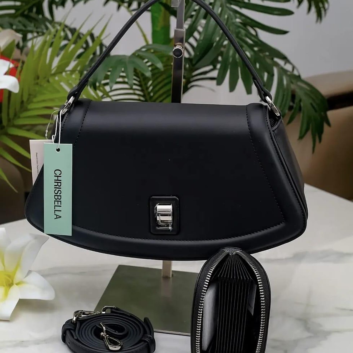 Black Curved Flap Shoulder Bag — 3 Piece Set - Bag Avenue